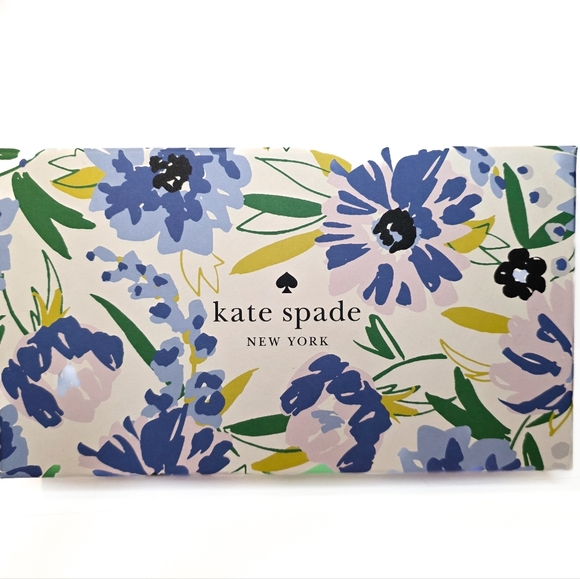 Kate Spade New York Boxed Madison Perforated Large Slim Bifold Wallet Meringue - Picture 4 of 12